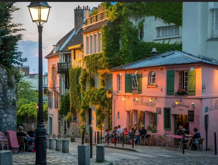 Spacious Loft With Spa - 4Br-8P - Montmartre Paris 0*,  France