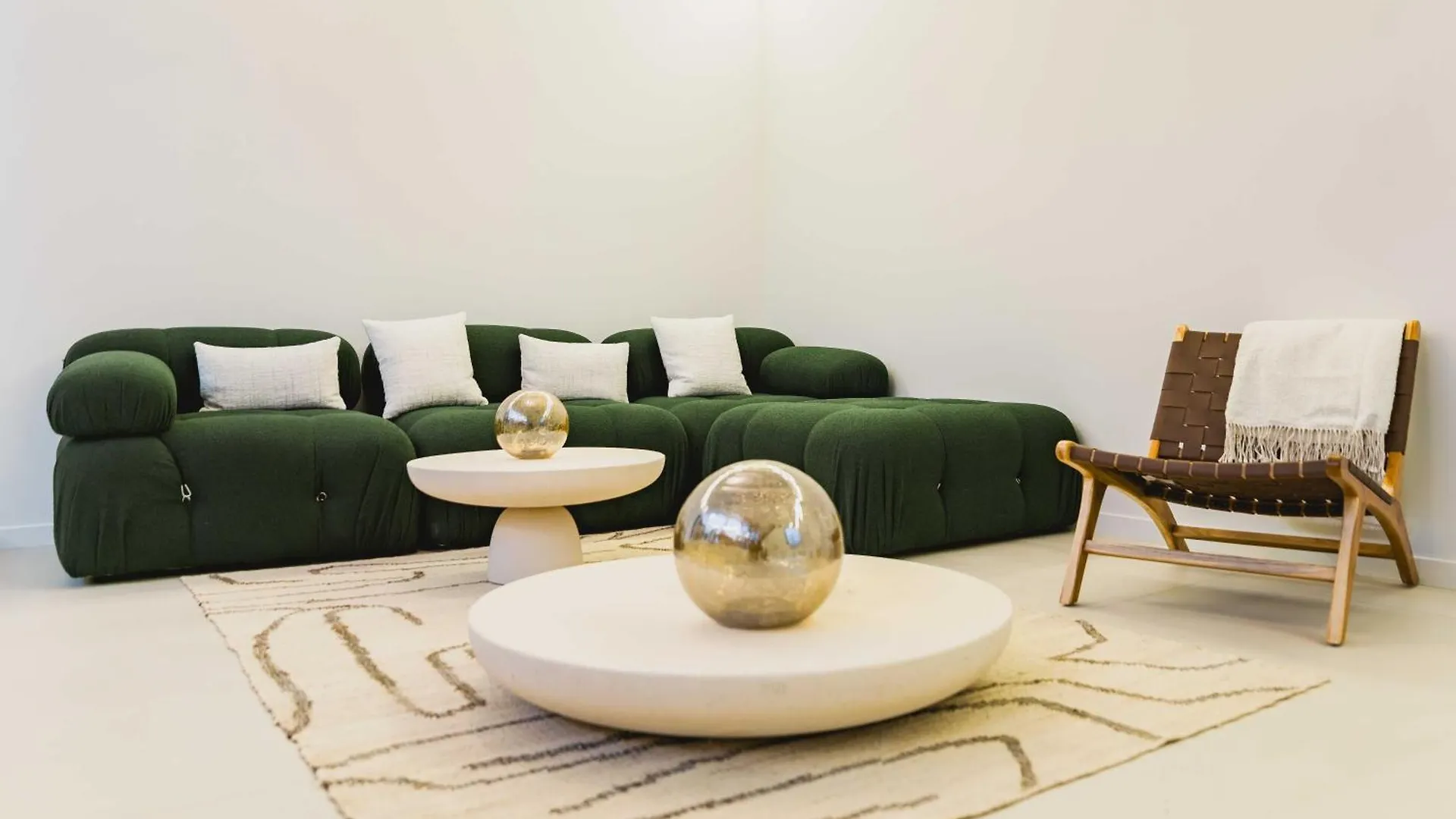 Spacious Loft With Spa - 4Br-8P - Montmartre Paris 0*,  France