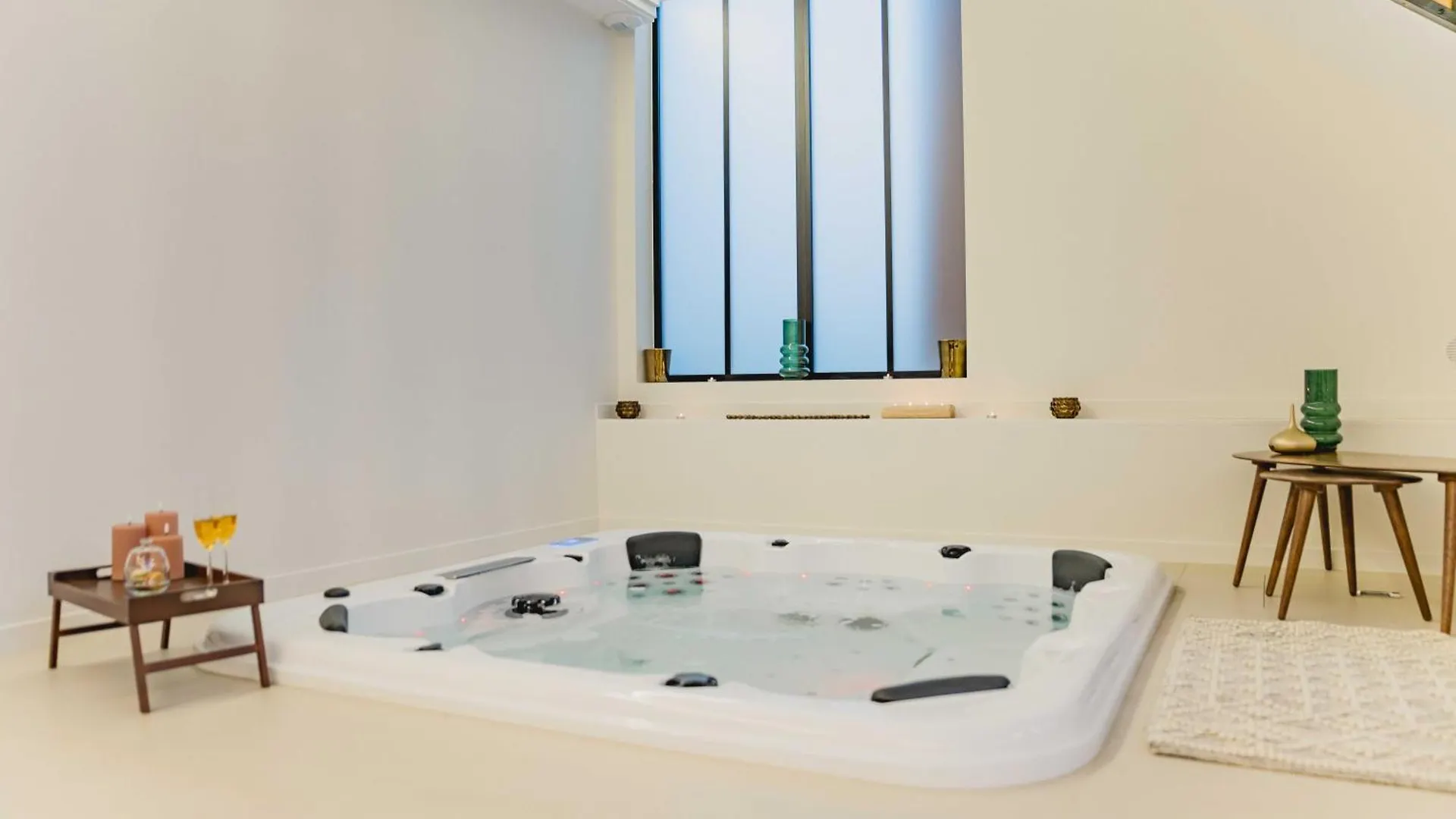 Apartmán Spacious Loft With Spa - 4Br-8P - Montmartre Paříž